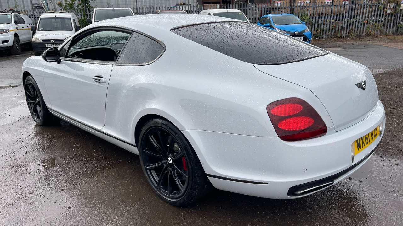 BENTLEY CONTINENTAL GT 6.0 W12 SUPERSPORTS - Car: picture 3 BENTLEY CONTINENTAL GT 6.0 W12 SUPERSPORTS - Car: picture 3