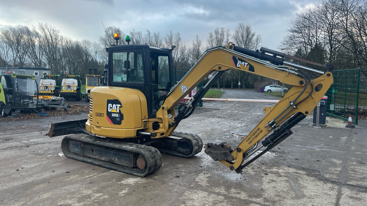 CATERPILLAR 305E2 - Mini excavator: picture 2 CATERPILLAR 305E2 - Mini excavator: picture 2