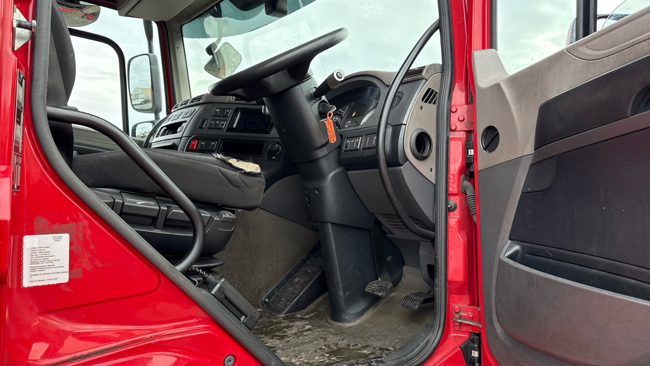 DAF CF 320 - Dropside/ Flatbed truck: picture 5 DAF CF 320 - Dropside/ Flatbed truck: picture 5