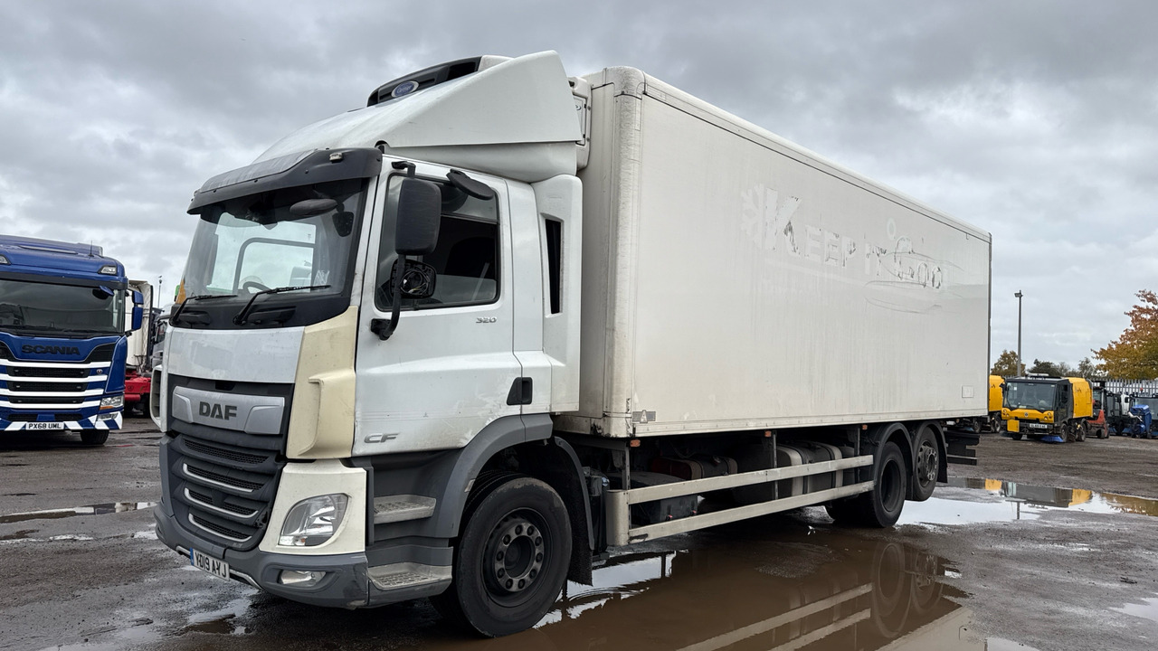 DAF CF 320 - Refrigerator truck: picture 2 DAF CF 320 - Refrigerator truck: picture 2
