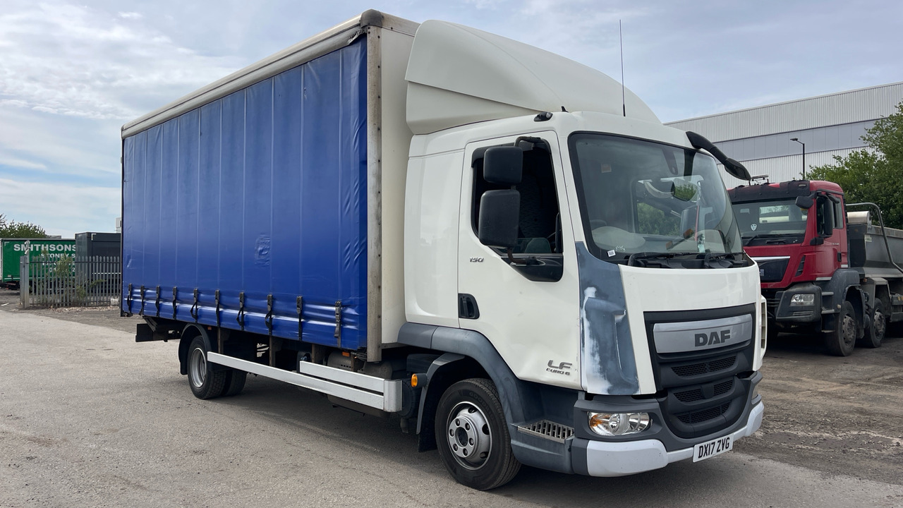 DAF LF 150 - Curtainsider truck: picture 1 DAF LF 150 - Curtainsider truck: picture 1