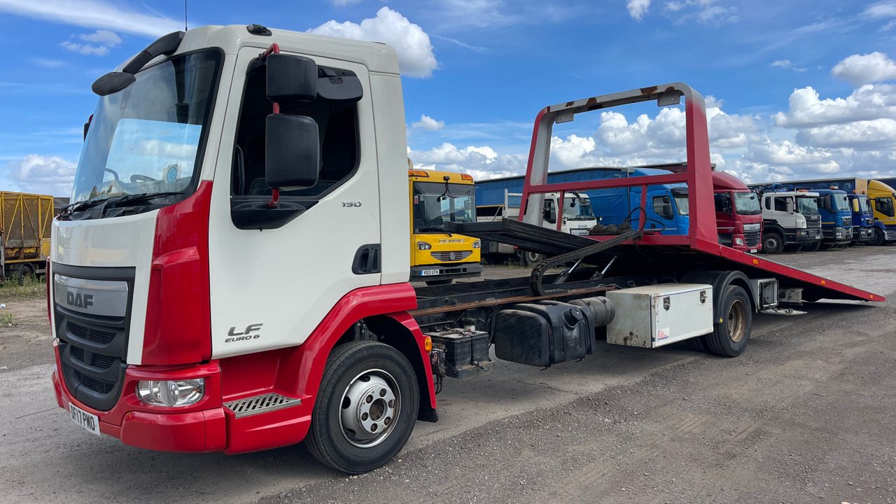 DAF LF 150 - Tow truck: picture 2 DAF LF 150 - Tow truck: picture 2