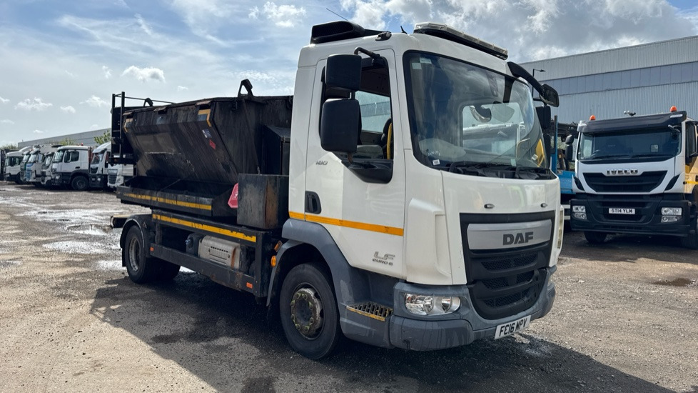 DAF LF 180 EURO 6 12 TONNE - Asphalt machine: picture 1 DAF LF 180 EURO 6 12 TONNE - Asphalt machine: picture 1