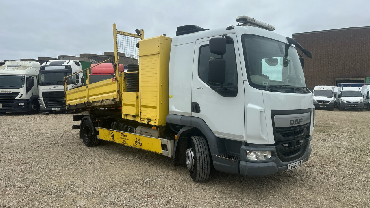 DAF LF 180 - Dropside/ Flatbed truck: picture 1 DAF LF 180 - Dropside/ Flatbed truck: picture 1