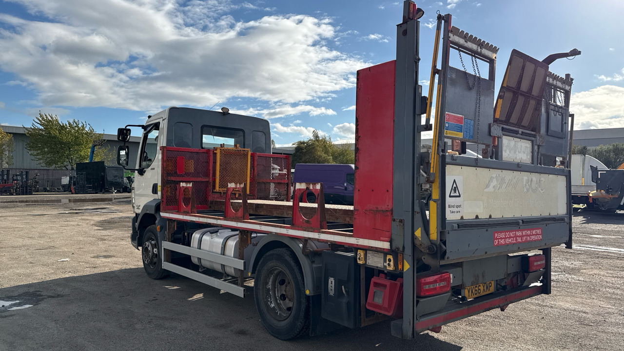 DAF LF 220 - Dropside/ Flatbed truck: picture 3 DAF LF 220 - Dropside/ Flatbed truck: picture 3