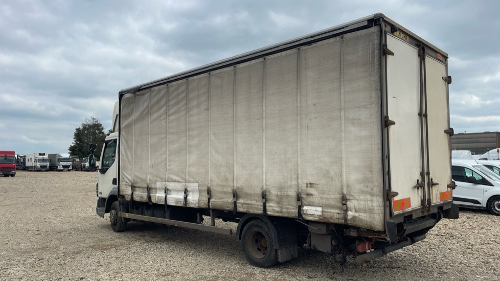 DAF LF 45.180 12 TONNE - Curtainsider truck: picture 3 DAF LF 45.180 12 TONNE - Curtainsider truck: picture 3