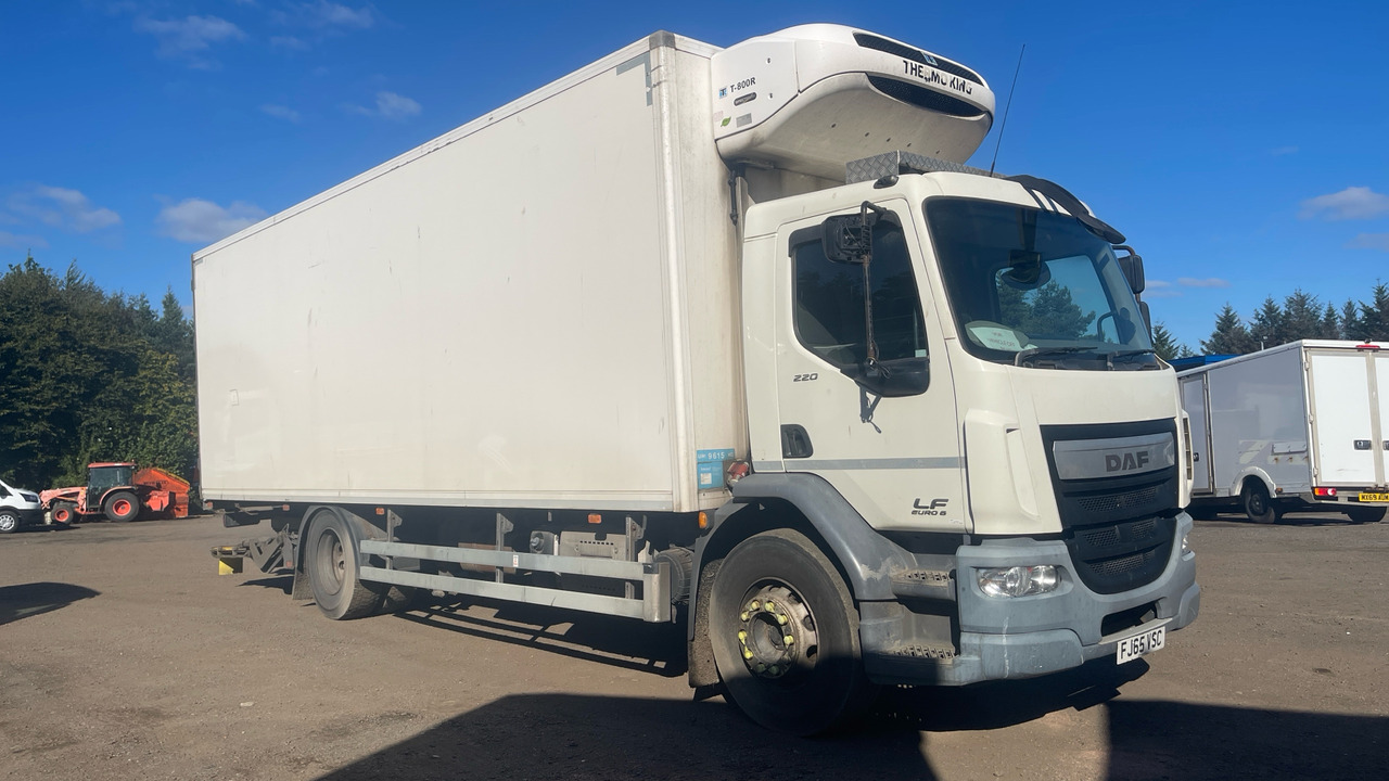 Daf LF 220 - Refrigerator truck: picture 1 Daf LF 220 - Refrigerator truck: picture 1