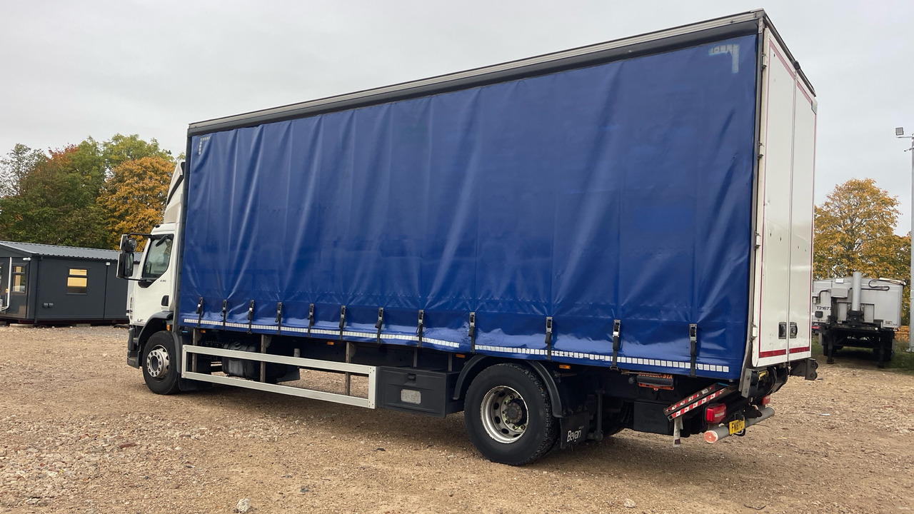 Daf LF 230 - Curtainsider truck: picture 3 Daf LF 230 - Curtainsider truck: picture 3