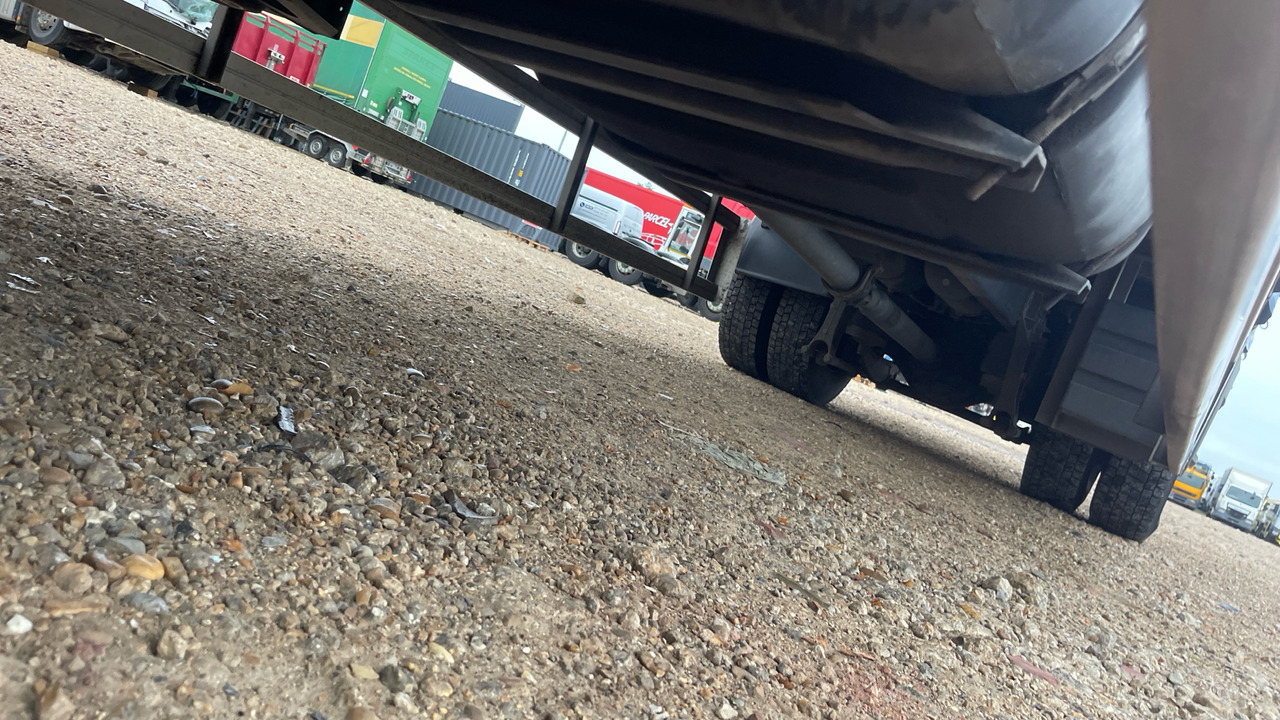 Curtainsider truck Daf LF 230: picture 13 Curtainsider truck Daf LF 230: picture 13