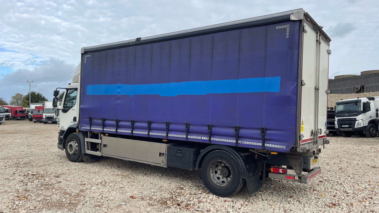 Daf LF 260 - Curtainsider truck: picture 3 Daf LF 260 - Curtainsider truck: picture 3