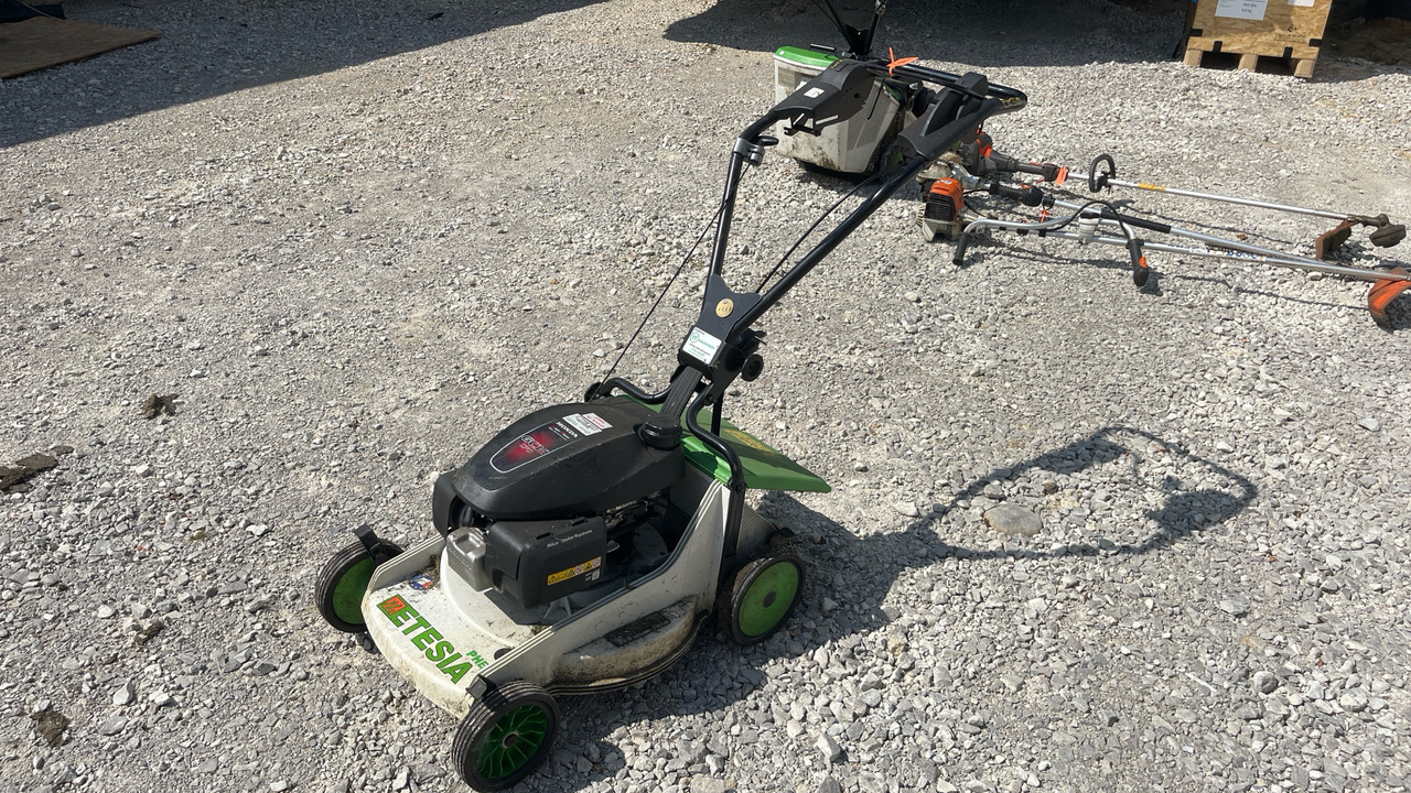 ETESIA PHE3 - Construction equipment: picture 4 ETESIA PHE3 - Construction equipment: picture 4