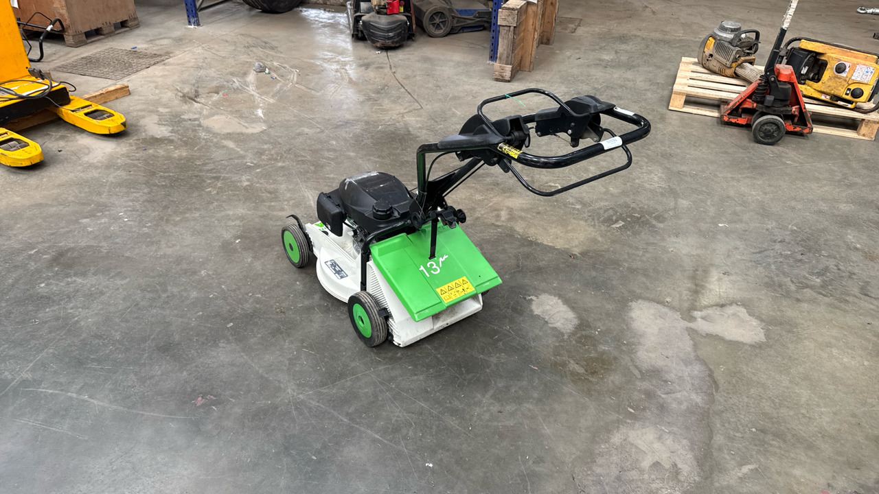 ETESIA PRO 46 BS1347 - Construction equipment: picture 3 ETESIA PRO 46 BS1347 - Construction equipment: picture 3