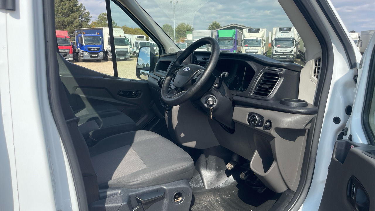 FORD TRANSIT 350 2.0 ECO BLUE 130PS - Box van: picture 5 FORD TRANSIT 350 2.0 ECO BLUE 130PS - Box van: picture 5