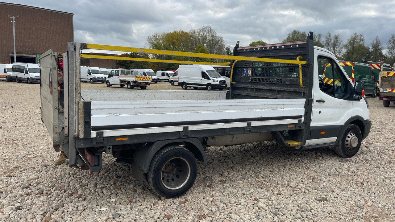 FORD TRANSIT 350 2.0 TDCI 130PS - Flatbed van: picture 4 FORD TRANSIT 350 2.0 TDCI 130PS - Flatbed van: picture 4