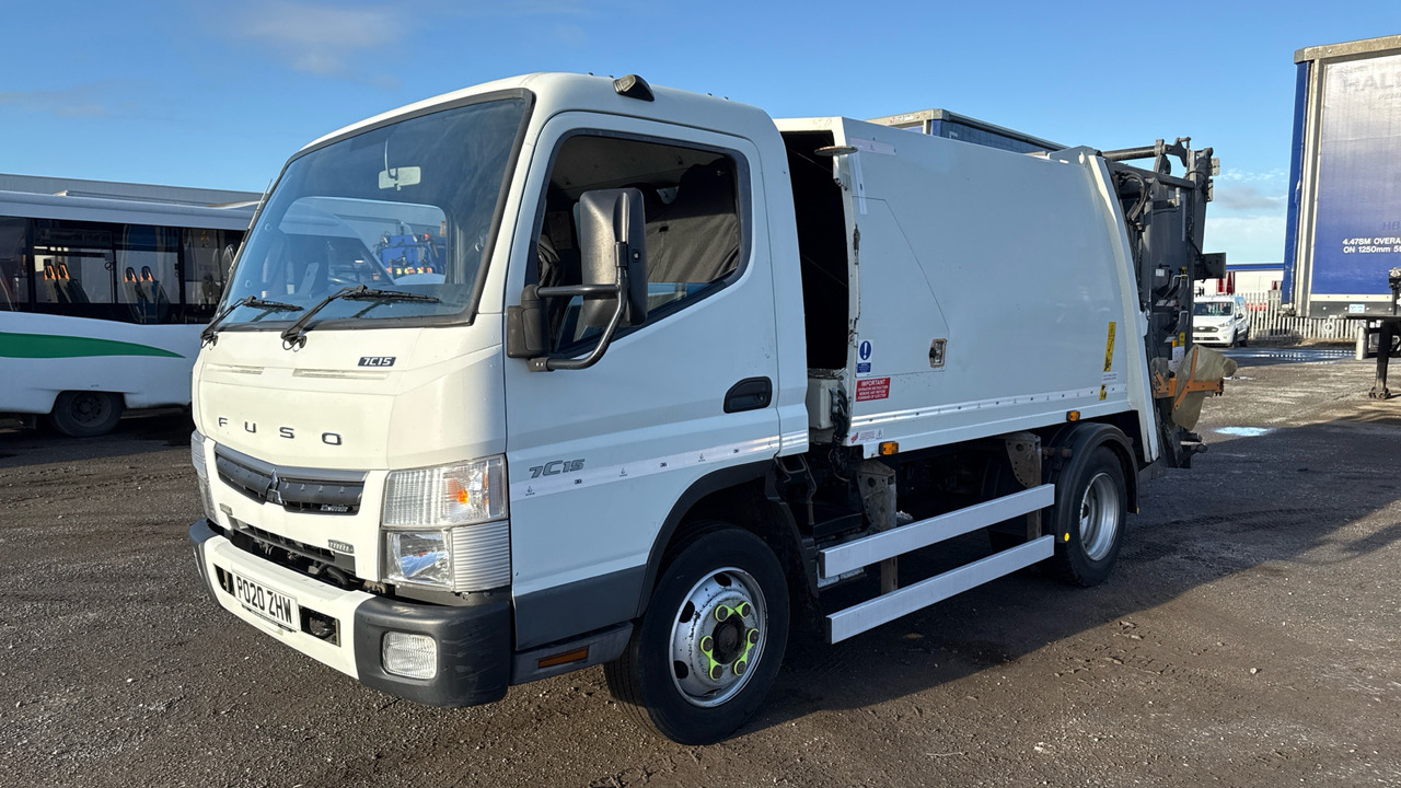 FUSO CANTER 7C15 - Garbage truck: picture 2 FUSO CANTER 7C15 - Garbage truck: picture 2