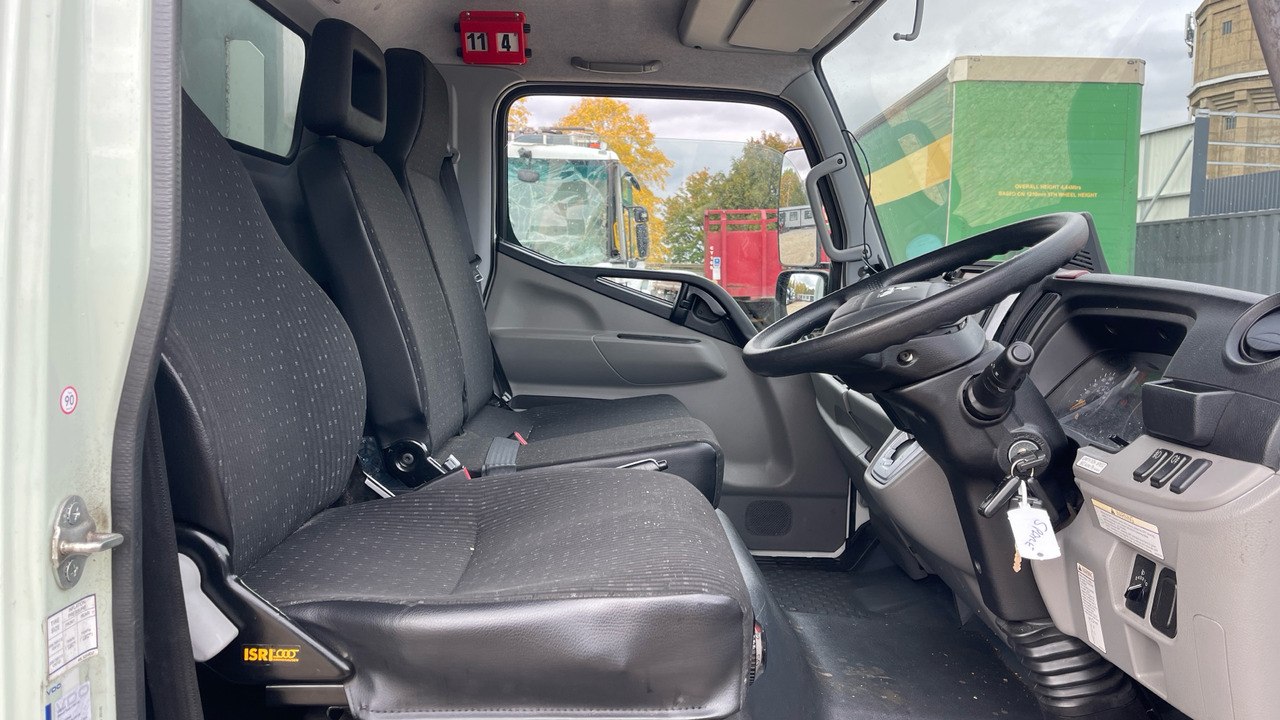 FUSO CANTER 7C15 - Autotransporter truck: picture 5 FUSO CANTER 7C15 - Autotransporter truck: picture 5