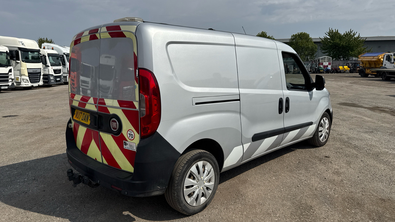 Fiat Doblo 1.6 MULTIJET 16V - Small van: picture 4 Fiat Doblo 1.6 MULTIJET 16V - Small van: picture 4