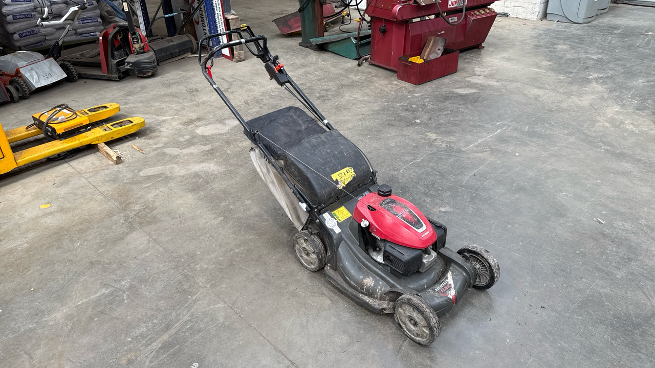 HONDA HRX537 C5HYE - Garden mower: picture 2 HONDA HRX537 C5HYE - Garden mower: picture 2