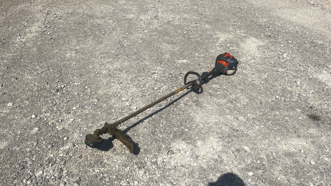 HUSQVANA - Construction equipment: picture 2 HUSQVANA - Construction equipment: picture 2