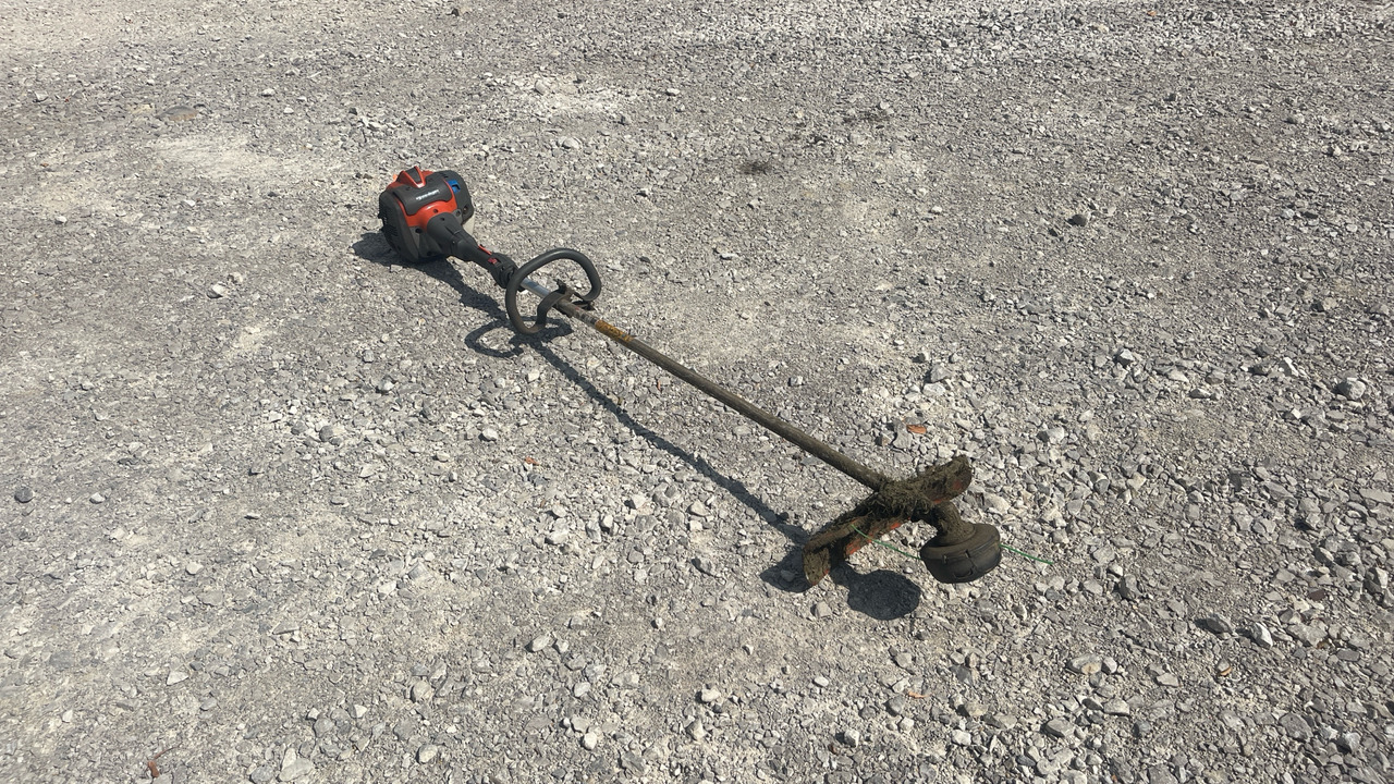 HUSQVANA - Construction equipment: picture 1 HUSQVANA - Construction equipment: picture 1