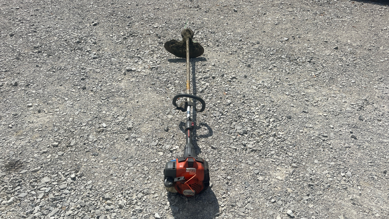HUSQVANA - Construction equipment: picture 3 HUSQVANA - Construction equipment: picture 3