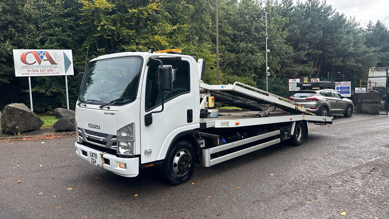 Isuzu N75 190 - Autotransporter truck: picture 2 Isuzu N75 190 - Autotransporter truck: picture 2