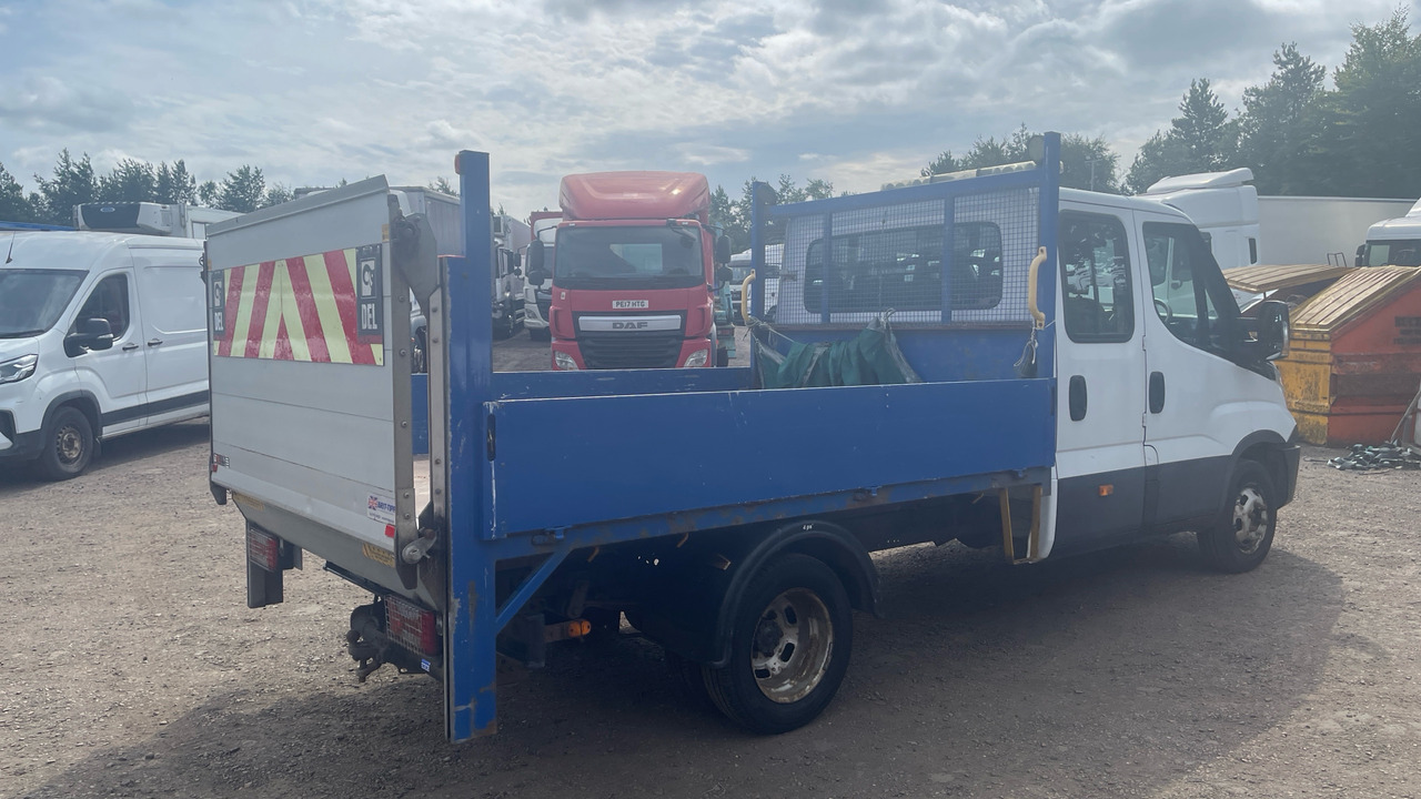 Iveco Daily 35-140 2.3 3750 WB - Tipper van: picture 4 Iveco Daily 35-140 2.3 3750 WB - Tipper van: picture 4