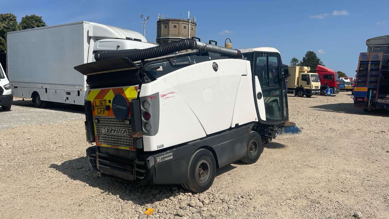 JOHNSTON - Road sweeper: picture 4 JOHNSTON - Road sweeper: picture 4