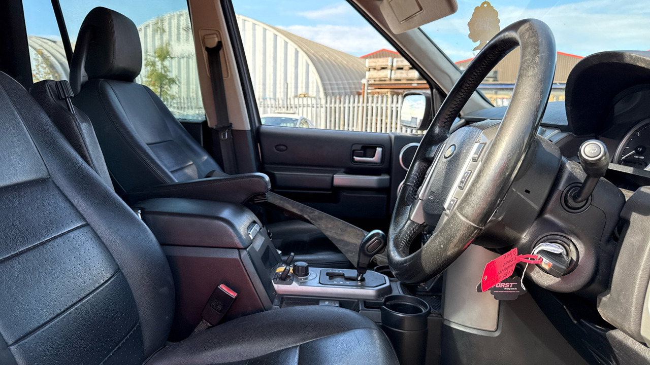 LAND ROVER DISCOVERY 2.7 TDV6 SE - SUV: picture 5 LAND ROVER DISCOVERY 2.7 TDV6 SE - SUV: picture 5