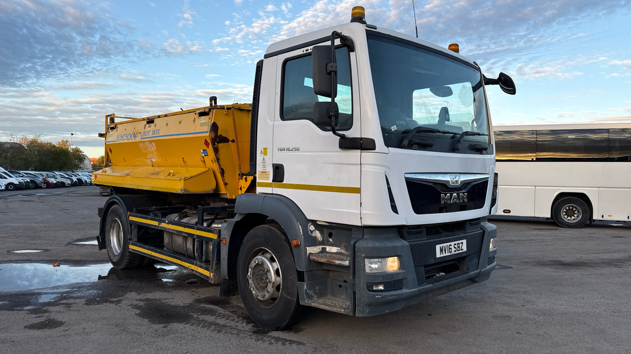 MAN TG-M 18.250 - Asphalt machine: picture 1 MAN TG-M 18.250 - Asphalt machine: picture 1