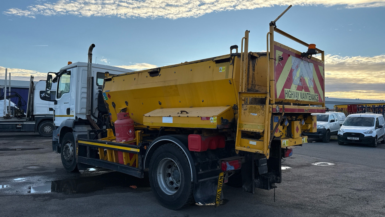 MAN TG-M 18.250 - Asphalt machine: picture 3 MAN TG-M 18.250 - Asphalt machine: picture 3