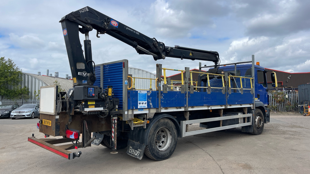 MAN TGM 18.250 - Dropside/ Flatbed truck, Crane truck: picture 4 MAN TGM 18.250 - Dropside/ Flatbed truck, Crane truck: picture 4