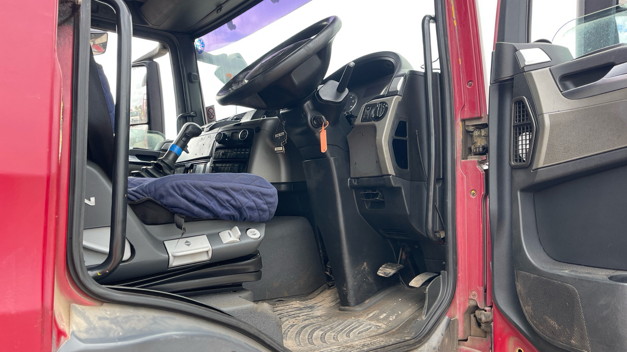MAN TGS 32.400 - Vacuum truck: picture 5 MAN TGS 32.400 - Vacuum truck: picture 5
