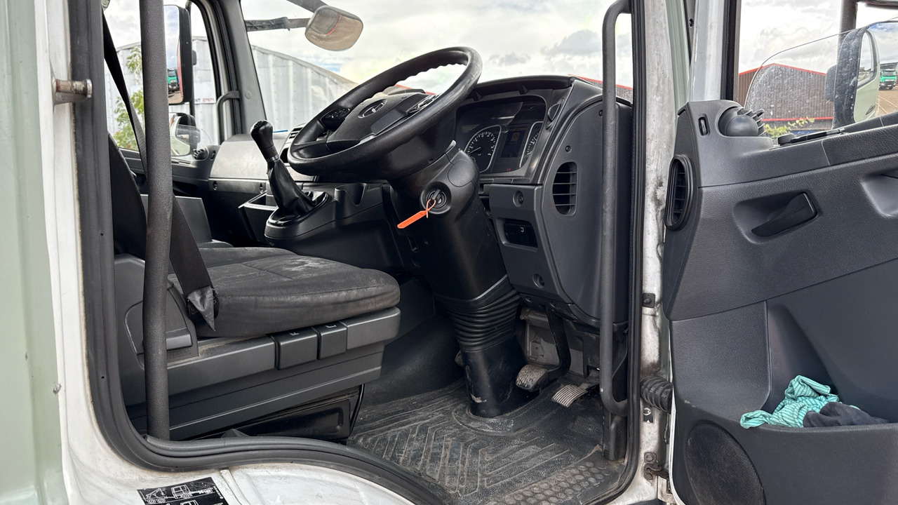MERCEDES-BENZ ATEGO - Curtainsider truck: picture 5 MERCEDES-BENZ ATEGO - Curtainsider truck: picture 5