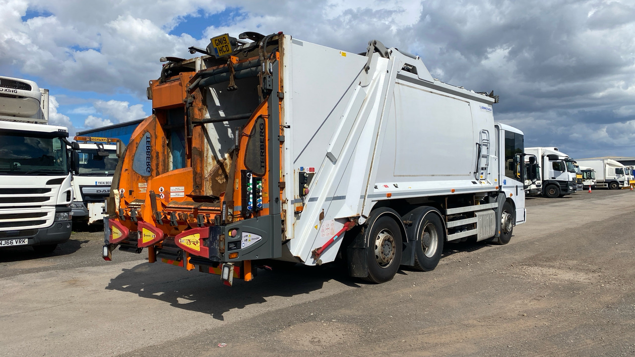 MERCEDES-BENZ ECONIC 2630 - Garbage truck: picture 4 MERCEDES-BENZ ECONIC 2630 - Garbage truck: picture 4