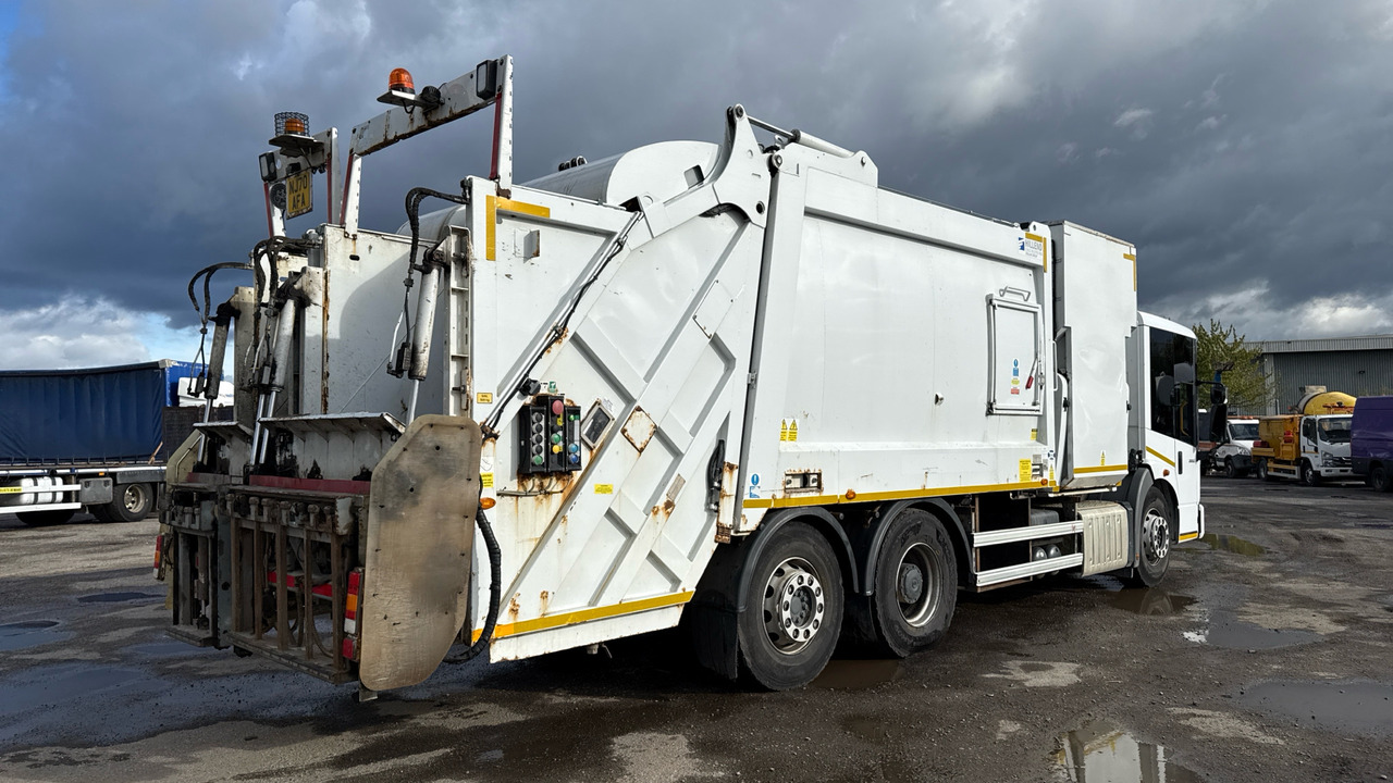 MERCEDES-BENZ ECONIC 2630 - Garbage truck: picture 4 MERCEDES-BENZ ECONIC 2630 - Garbage truck: picture 4