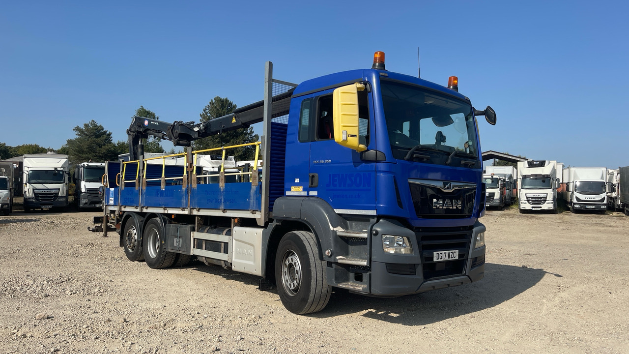 Man TGS 26.360 - Dropside/ Flatbed truck, Crane truck: picture 1 Man TGS 26.360 - Dropside/ Flatbed truck, Crane truck: picture 1