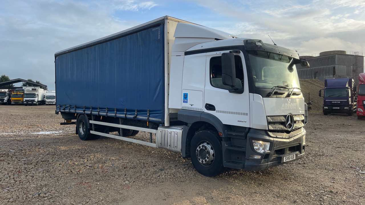 Mercedes-Benz Actros 1824 - Curtainsider truck: picture 1 Mercedes-Benz Actros 1824 - Curtainsider truck: picture 1