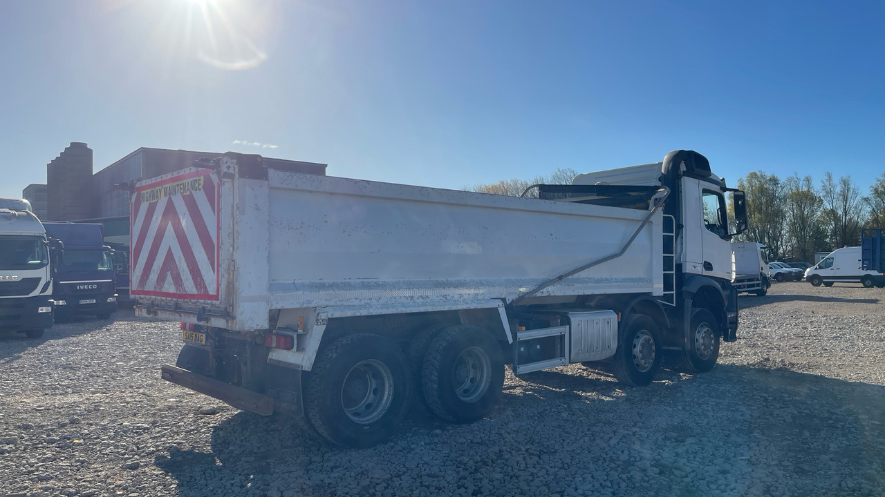 Mercedes-Benz Arocs 3240 - Tipper: picture 4 Mercedes-Benz Arocs 3240 - Tipper: picture 4