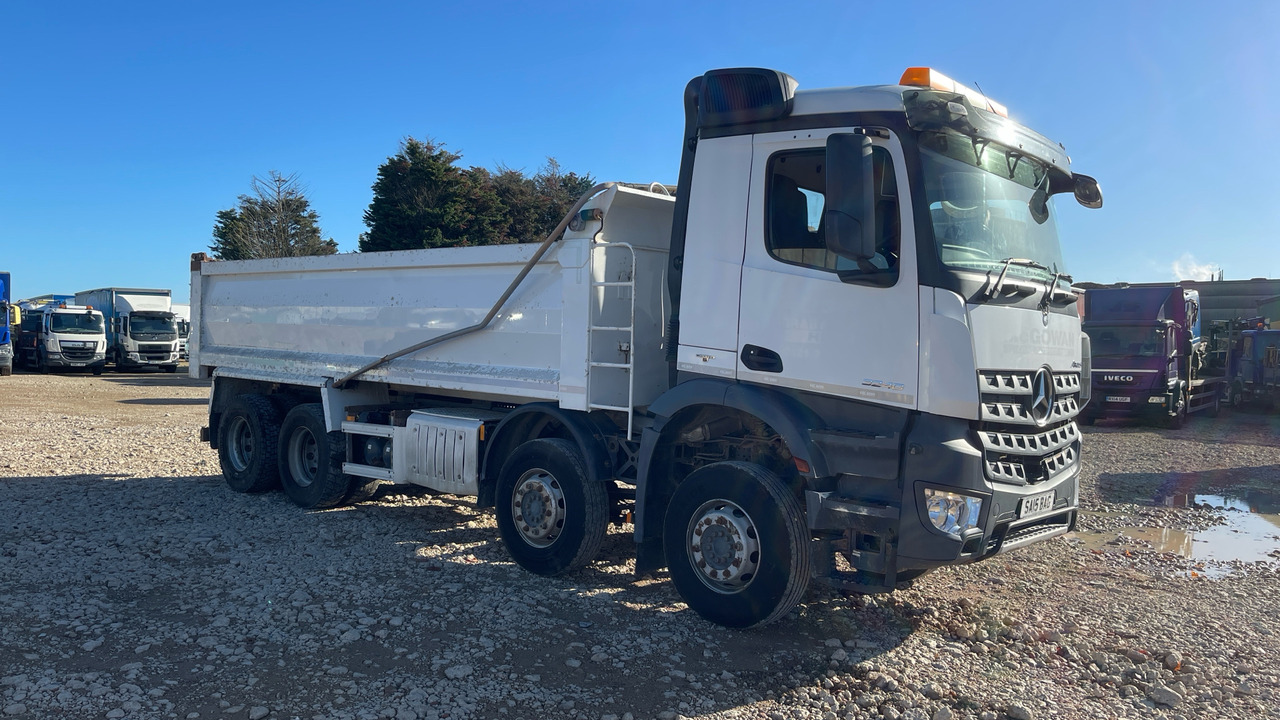 Mercedes-Benz Arocs 3240 - Tipper: picture 1 Mercedes-Benz Arocs 3240 - Tipper: picture 1
