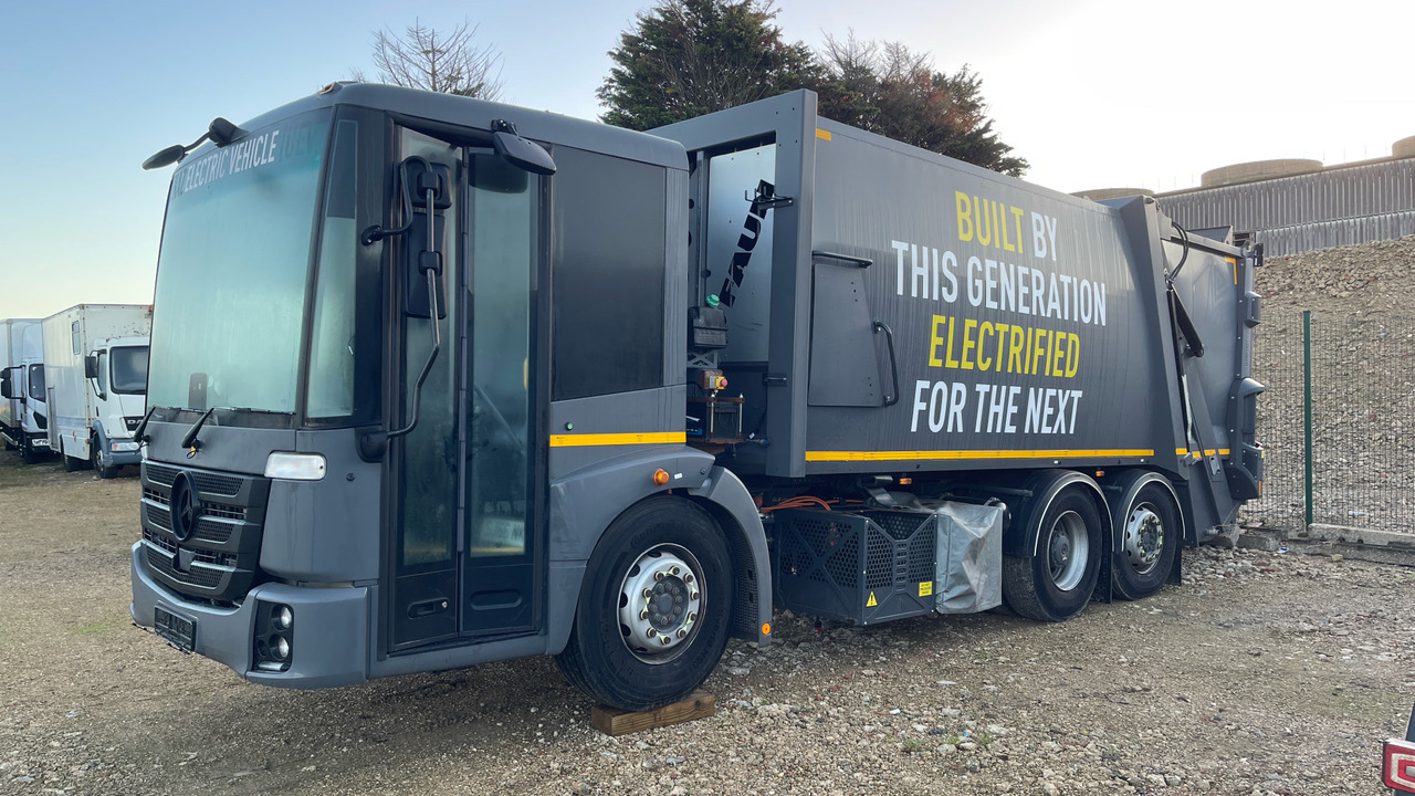 Mercedes-Benz Econic - Garbage truck: picture 3 Mercedes-Benz Econic - Garbage truck: picture 3