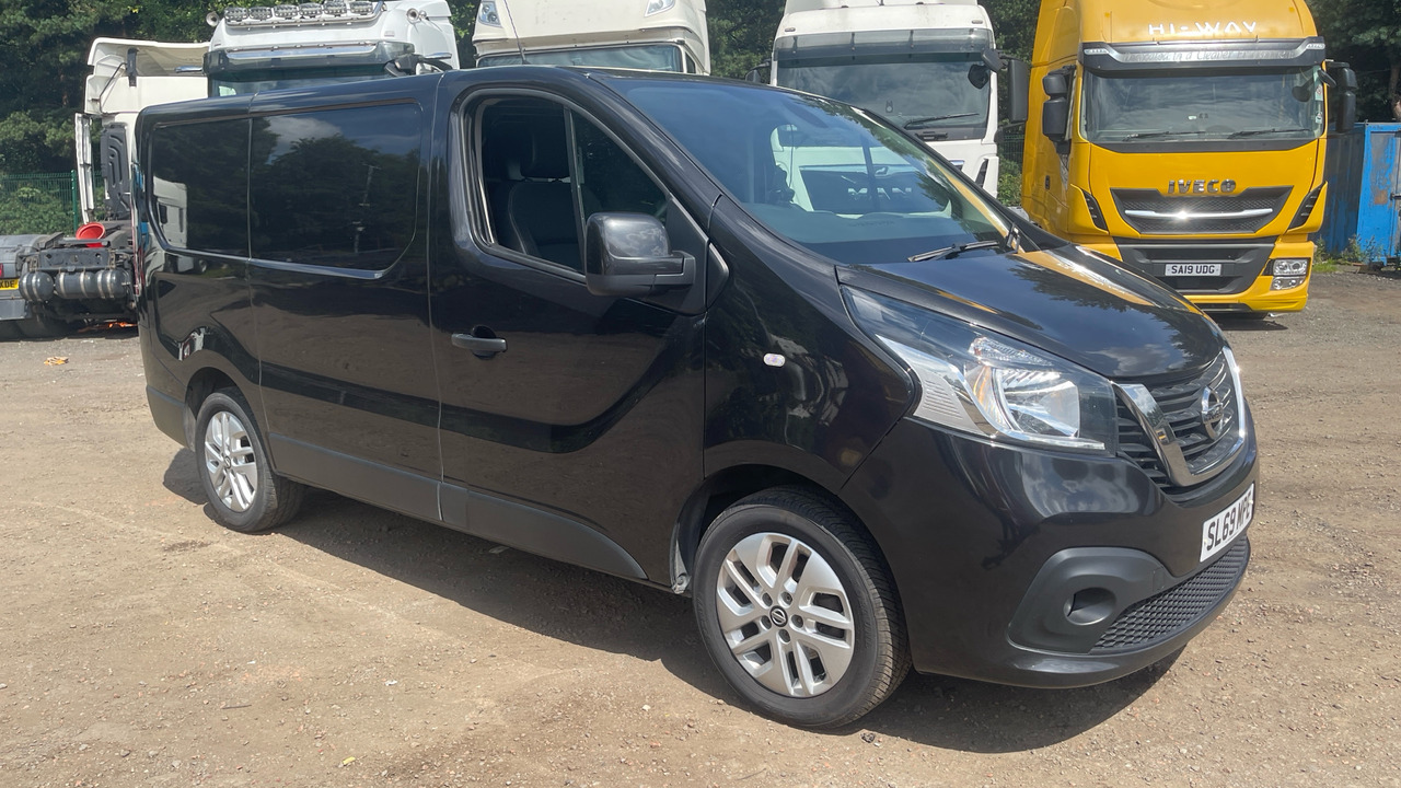 NISSAN NV 300 TEKNA 1.6 DCI 120PS - Small van: picture 1 NISSAN NV 300 TEKNA 1.6 DCI 120PS - Small van: picture 1