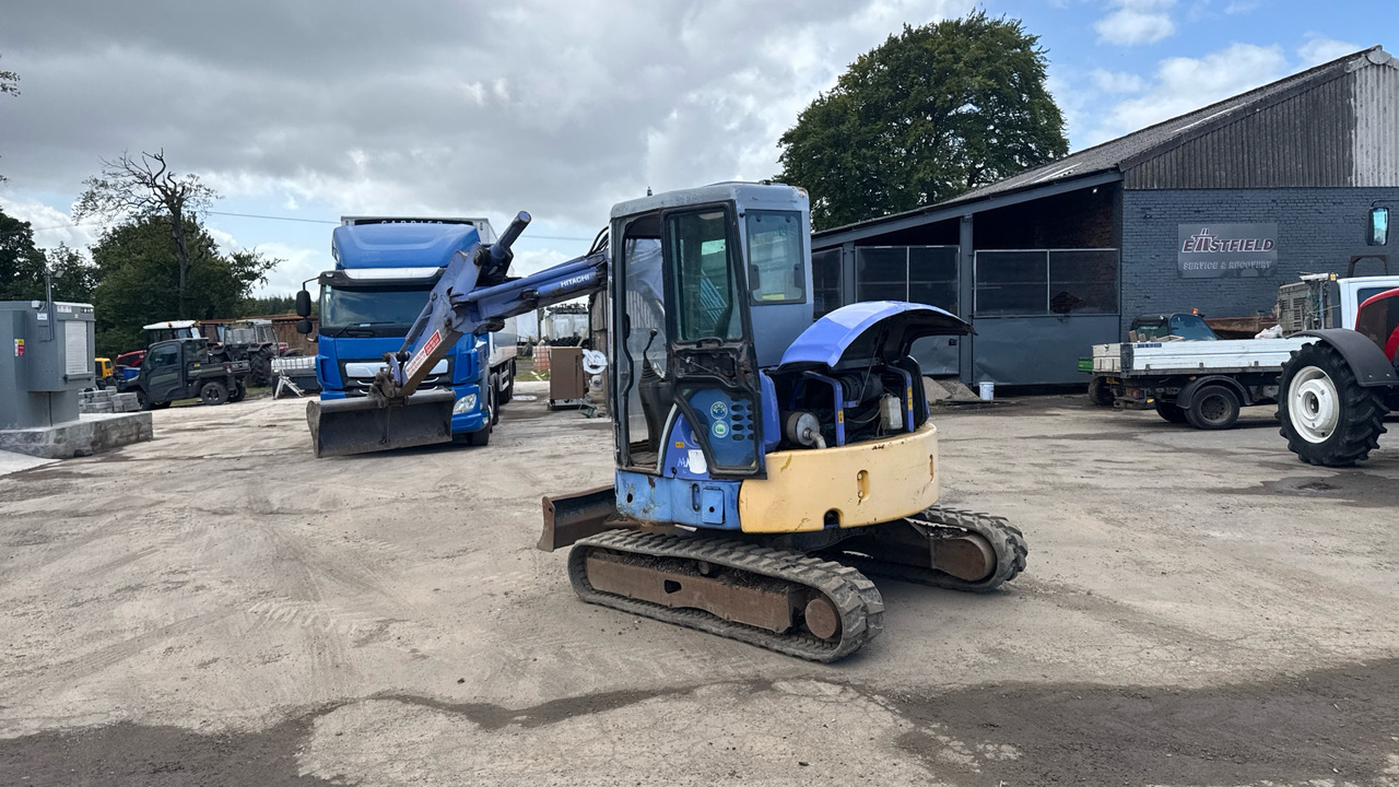 Hitachi EX40UR-3 - Other machinery: picture 3 Hitachi EX40UR-3 - Other machinery: picture 3