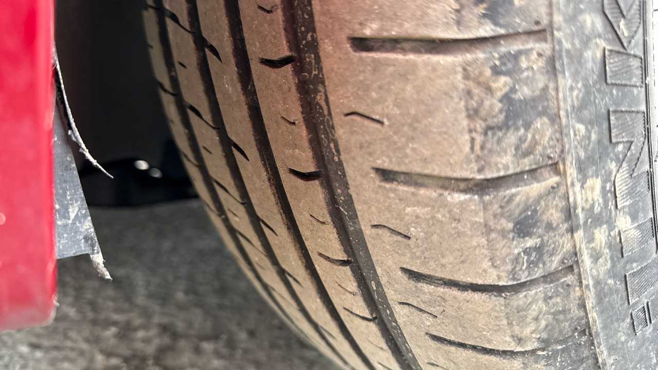 Car PEUGEOT 5008 2.0 HDI 150PS: picture 20 Car PEUGEOT 5008 2.0 HDI 150PS: picture 20