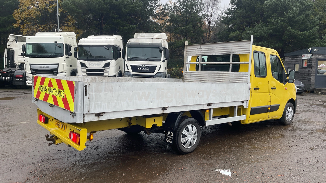 RENAULT MASTER 35 2.3 DCi 135PS - Flatbed van: picture 4 RENAULT MASTER 35 2.3 DCi 135PS - Flatbed van: picture 4