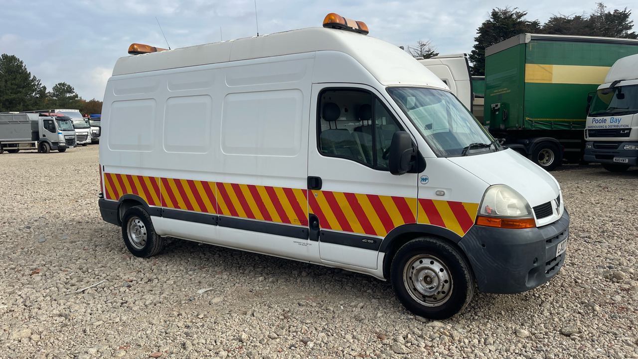 RENAULT MASTER 35 2.5 DCI 100PS - Panel van, Municipal/ Special vehicle: picture 1 RENAULT MASTER 35 2.5 DCI 100PS - Panel van, Municipal/ Special vehicle: picture 1