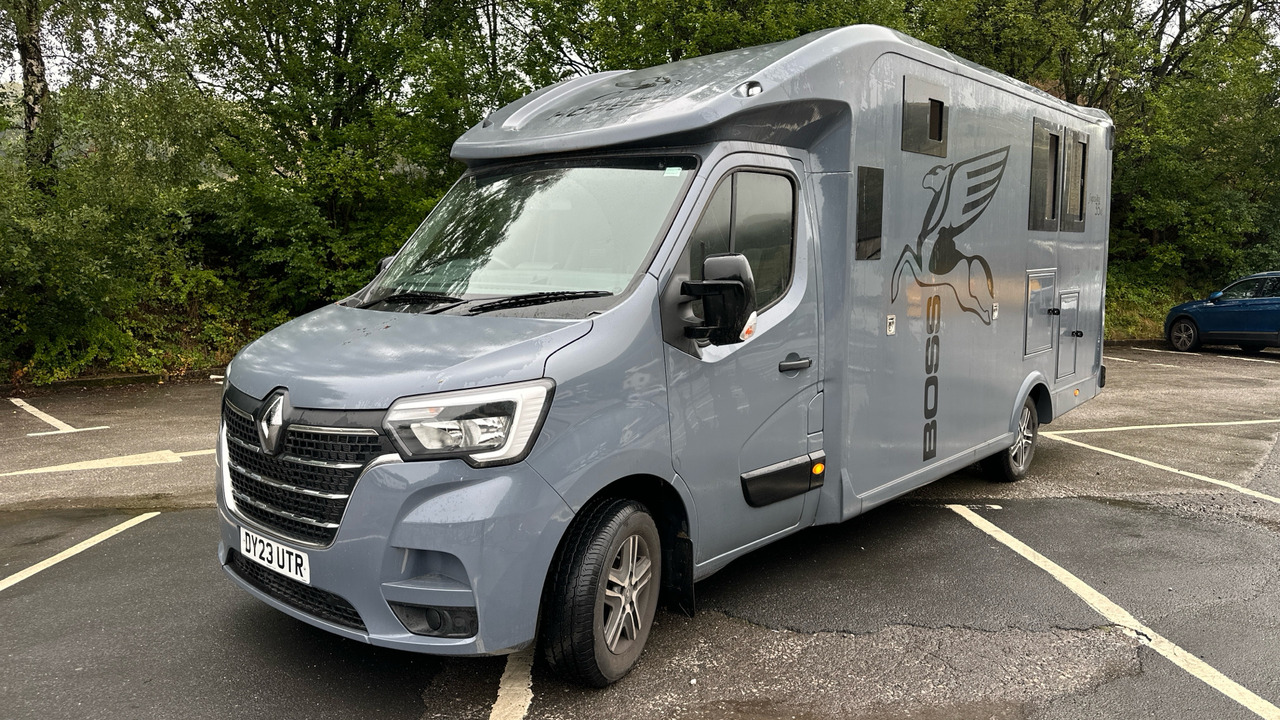 RENAULT MASTER 35 ENERGY 2.3 DCI 150PS - Horse truck: picture 2 RENAULT MASTER 35 ENERGY 2.3 DCI 150PS - Horse truck: picture 2