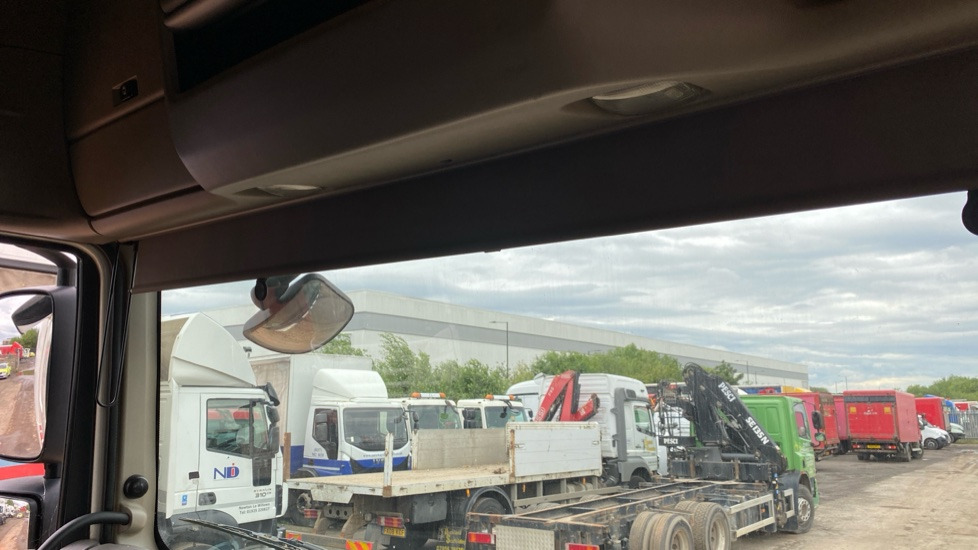 Tractor unit DAF XF 460: picture 18