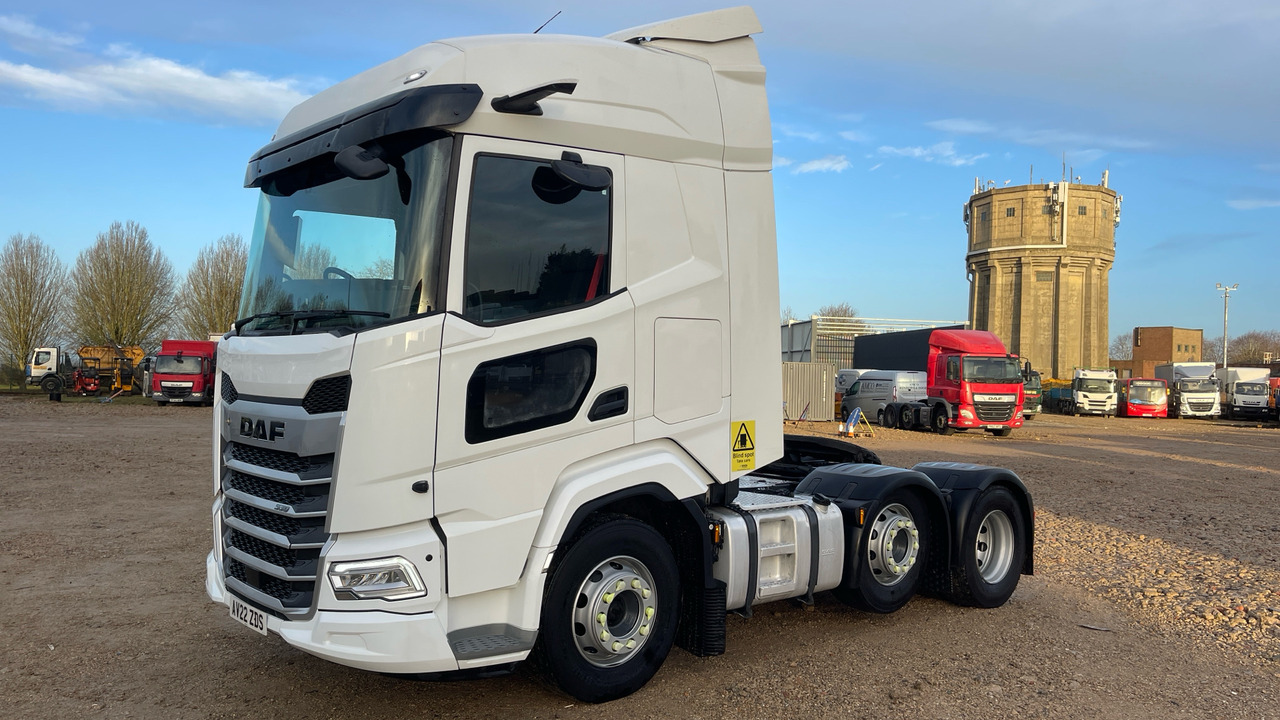 DAF XF 530 - Tractor unit: picture 2 DAF XF 530 - Tractor unit: picture 2