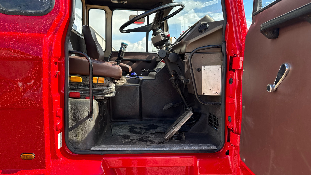 FODEN S106 - Tractor unit: picture 3 FODEN S106 - Tractor unit: picture 3